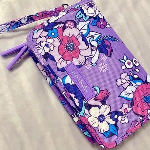 Vera Bradley Lighten Up 3-in-1 crossbody Enchanted Garden